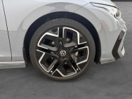 VOLKSWAGEN d'occasion GOLF 1.5 E-TSI 150 R-LINE DSG de 2024 Saint