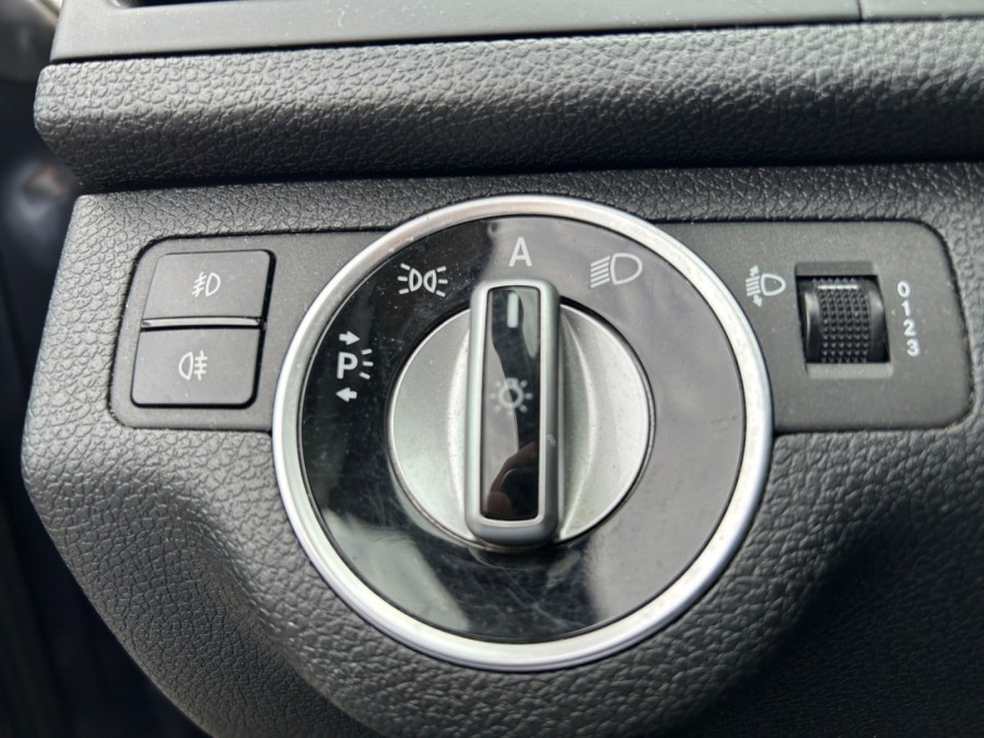MERCEDES d'occasion CLASSE C III C180 CDI BE AVANT GARDE de 2011