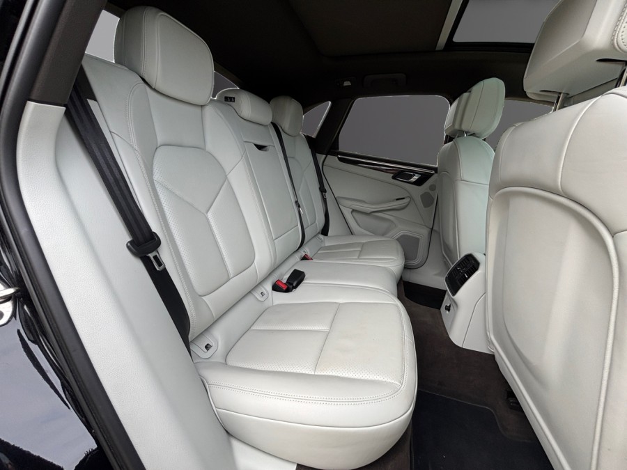 PORSCHE d'occasion MACAN 3 V6 D 258 S PDK AUTO de 2016 Besançon (25)﻿