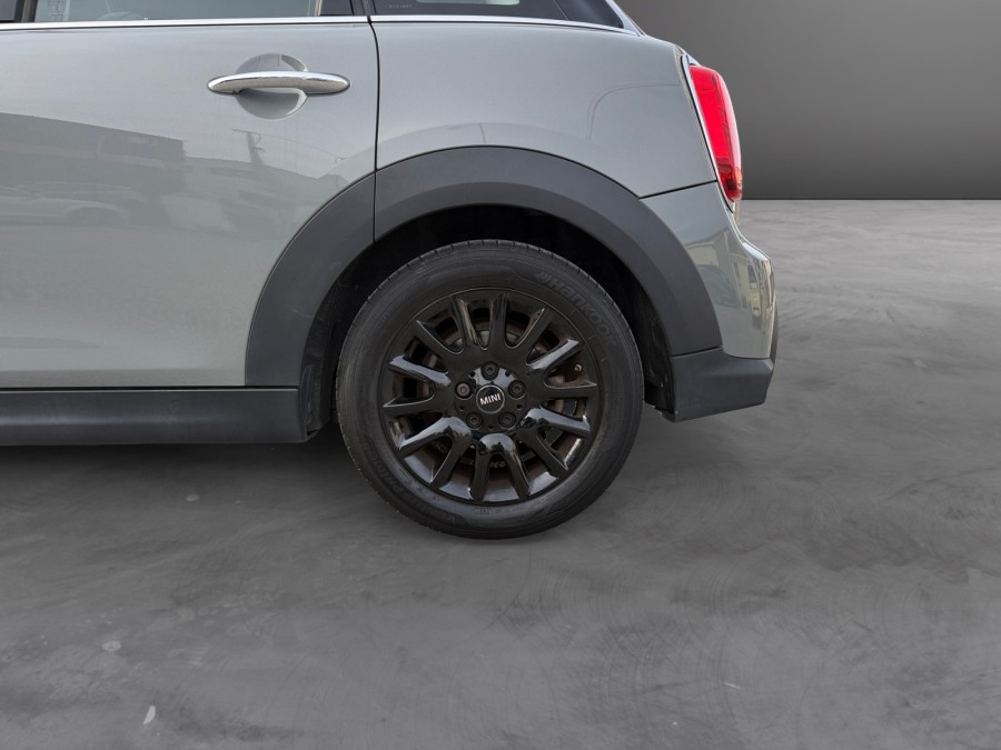 MINI d'occasion MINI Cooper 136ch Edition Camden de 2022 Toulon Est