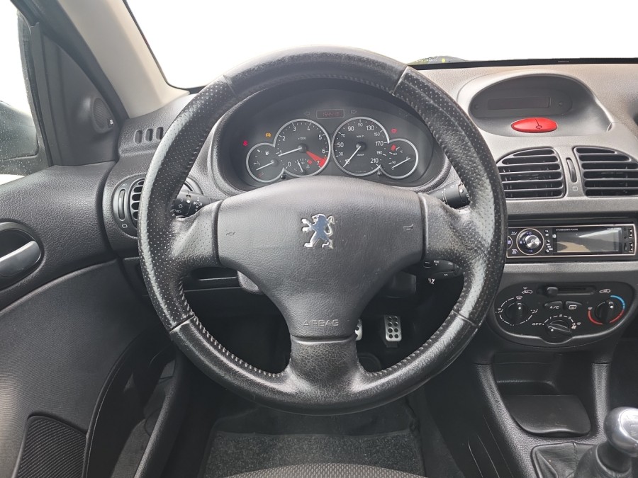 PEUGEOT d'occasion 206 1.4 Trendy 3p de 2007 Méry Sur Oise (95)﻿