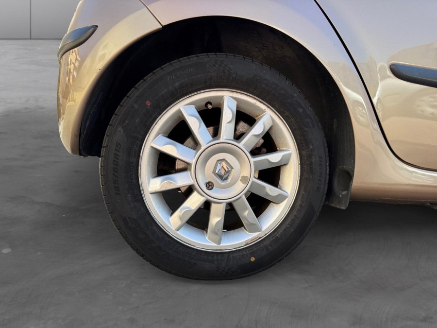 RENAULT d'occasion MODUS 1.4 16V CAMPUS de 2004 Frejus (83)﻿