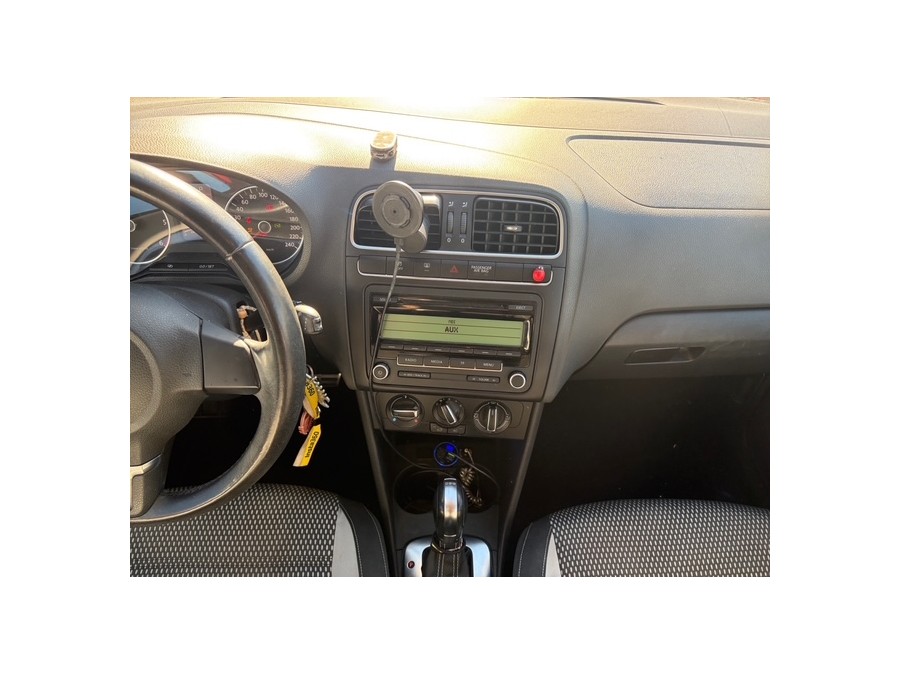VOLKSWAGEN d'occasion POLO CROSS 1.6 TDI 90 DSG de 2011 Frejus (83)﻿