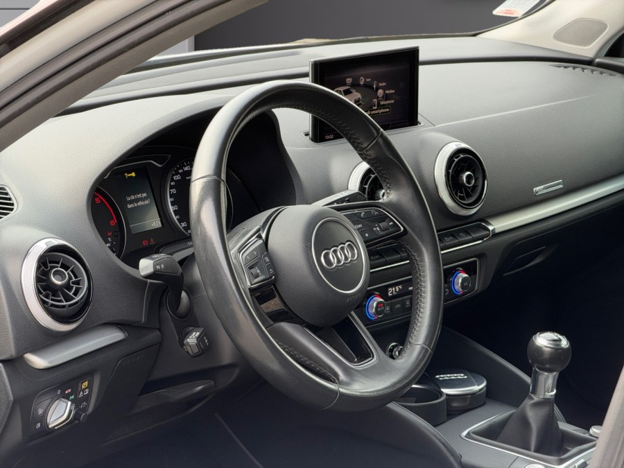 AUDI d'occasion A3 35 TDI 150ch Midnight Series de 2018 Orleans (45)﻿