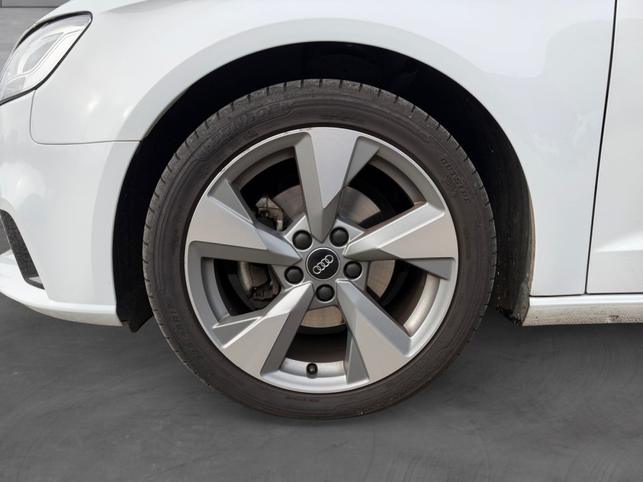 AUDI d'occasion A3 35 TDI 150ch Midnight Series de 2018 Orleans (45)﻿