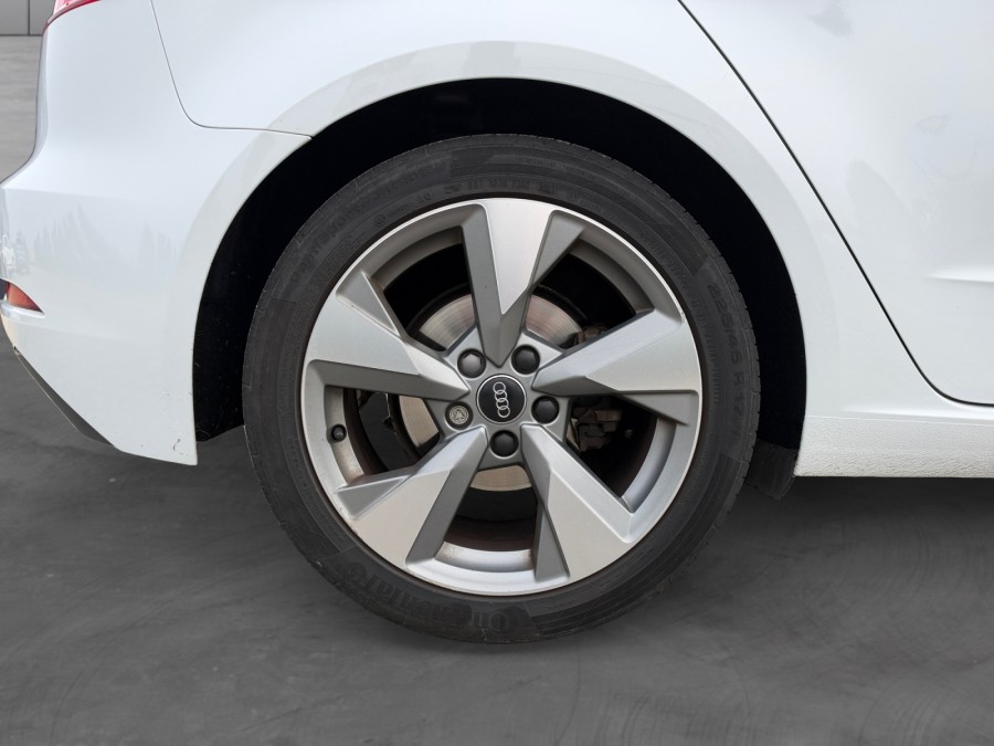 AUDI d'occasion A3 35 TDI 150ch Midnight Series de 2018 Orleans (45)﻿