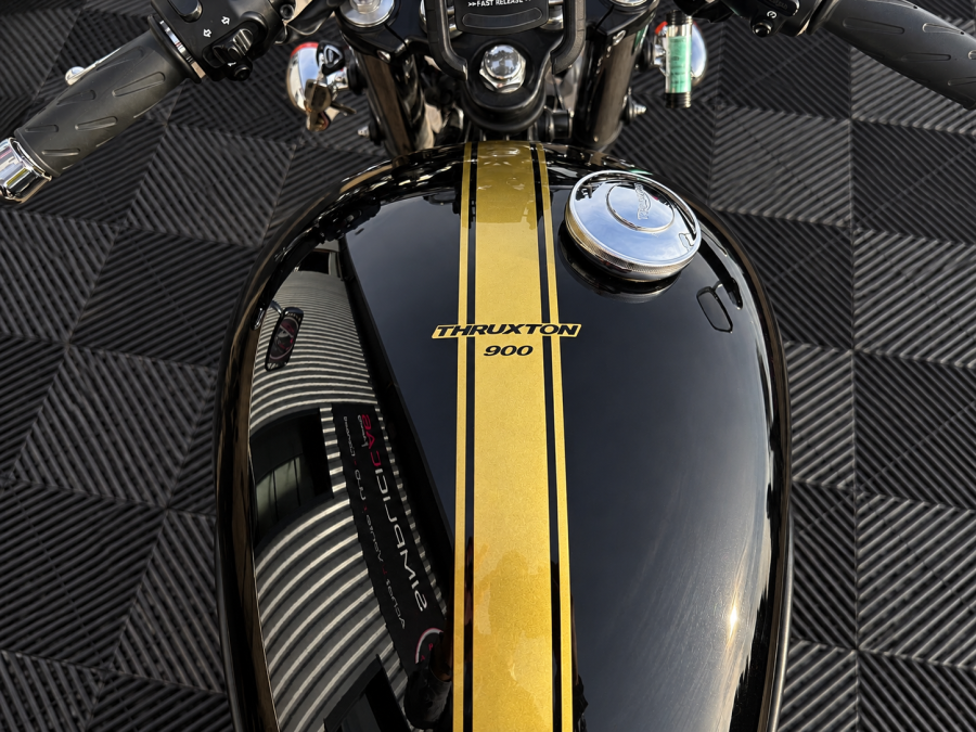 TRIUMPH d'occasion THRUXTONR 900 69 de 2015 Pamiers (09)﻿
