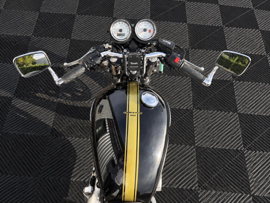 TRIUMPH d'occasion THRUXTONR 900 69 de 2015 Pamiers (09)﻿