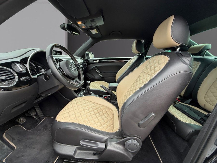 VOLKSWAGEN d'occasion NEW COCCINELLE 1.2 TSI COUTURE EXCLUSIVE de