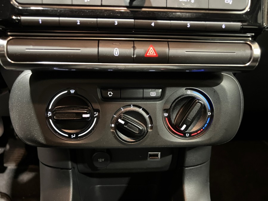 CITROEN d'occasion C3 1.2 PURE TECH 82 LIVE de 2019 Nancy (54)﻿