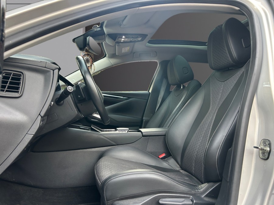 DS d'occasion DS 4 E-TENSE 225ch Cross Trocadero de 2023 Cannes (06)﻿