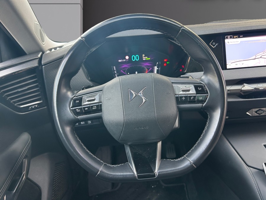 DS d'occasion DS 4 E-TENSE 225ch Cross Trocadero de 2023 Cannes (06)﻿
