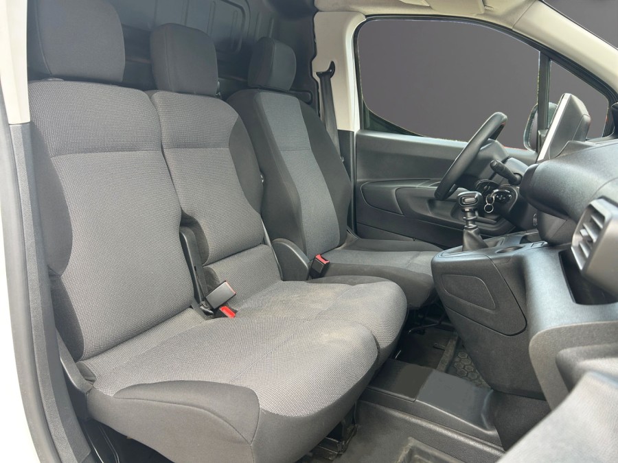 PEUGEOT d'occasion PARTNER Standard 650kg BlueHDi 100ch S&S Grip de