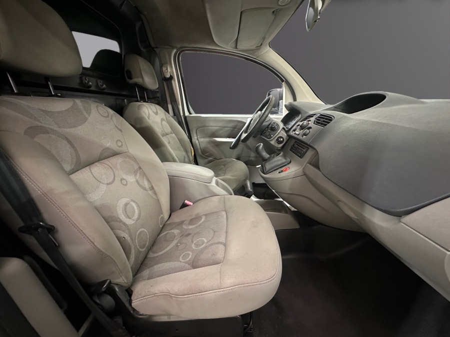 RENAULT d'occasion KANGOO 1.5 DCI 70 CONFORT de 2010 Champigny sur