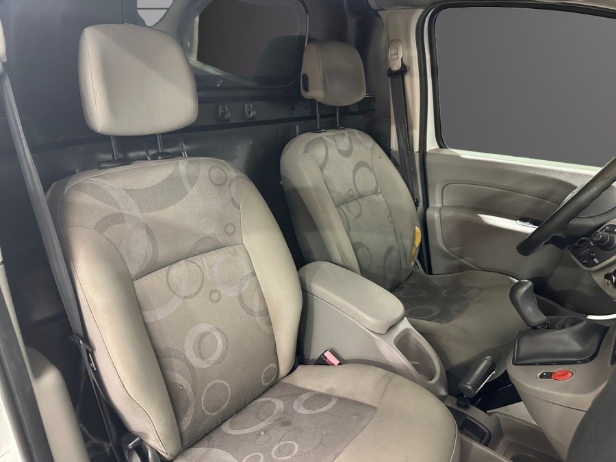 RENAULT d'occasion KANGOO 1.5 DCI 70 CONFORT de 2010 Champigny sur