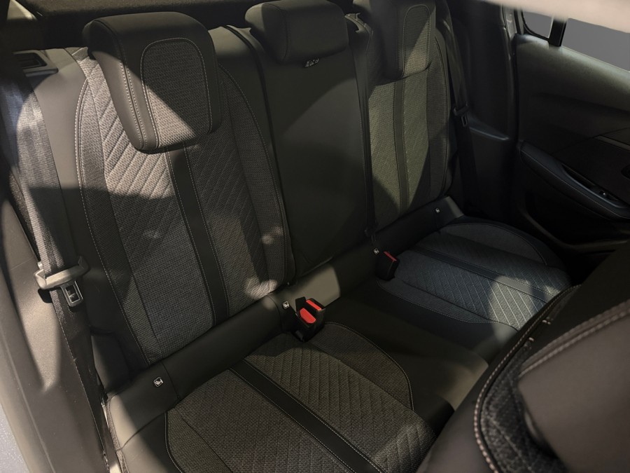 PEUGEOT d'occasion 208 II 1.2 HYBRID 100 ALLURE  E-DCS de 2024 Le