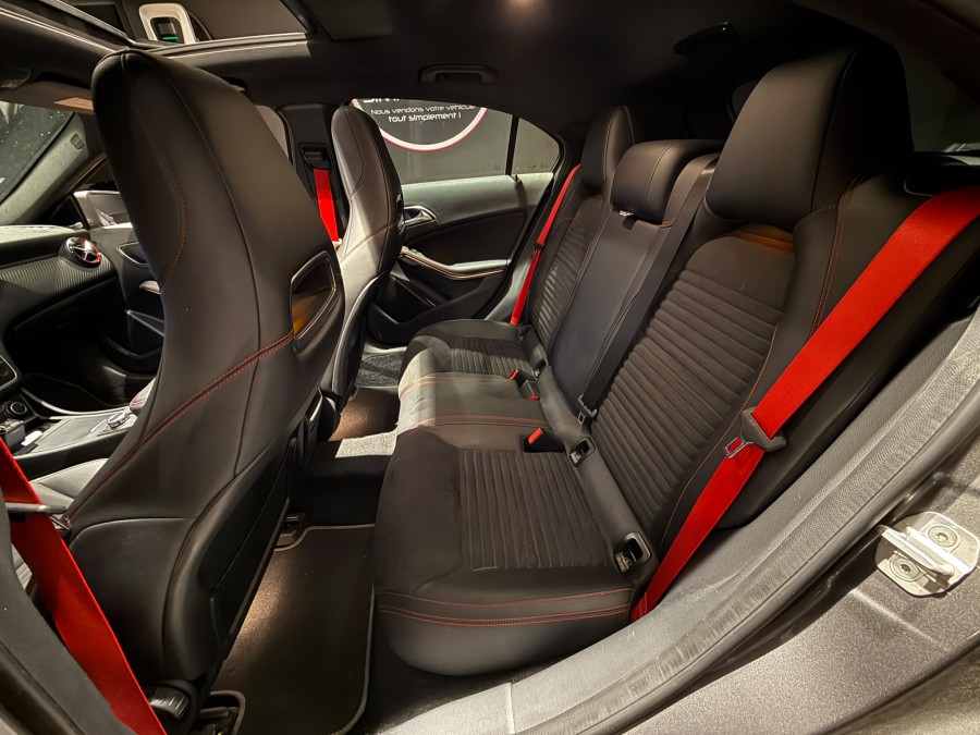 MERCEDES d'occasion A 250 BLUE EFFICIENCY INSPIRATION AUTO de 2013