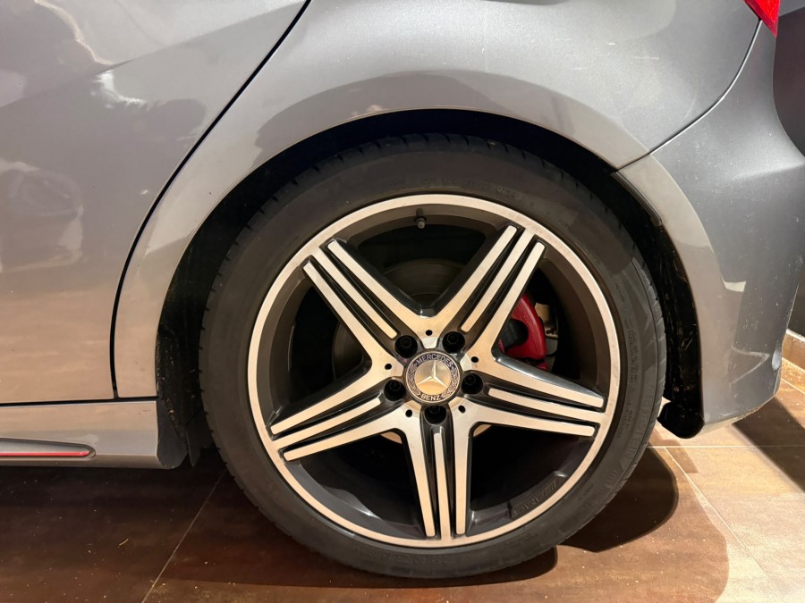 MERCEDES d'occasion A 250 BLUE EFFICIENCY INSPIRATION AUTO de 2013