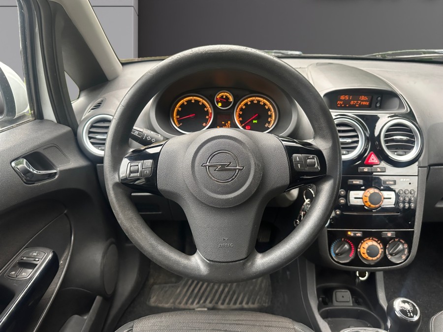 OPEL d'occasion CORSA 1.2 TWINPORT 85 GRAPHITE EASYTRONIC de 2014