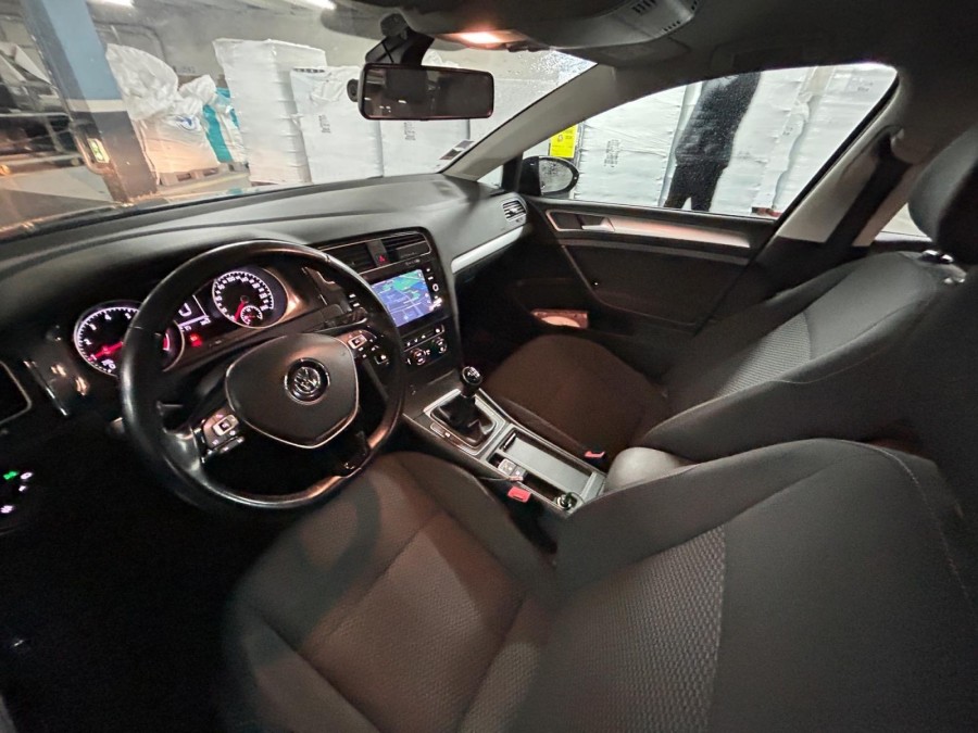 VOLKSWAGEN d'occasion GOLF 1.0 TSI 115 CONFORTLINE de 2019 Vaucresson