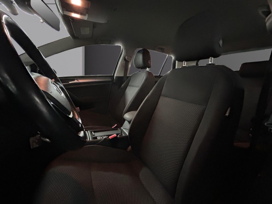 VOLKSWAGEN d'occasion GOLF 1.0 TSI 115 CONFORTLINE de 2019 Vaucresson