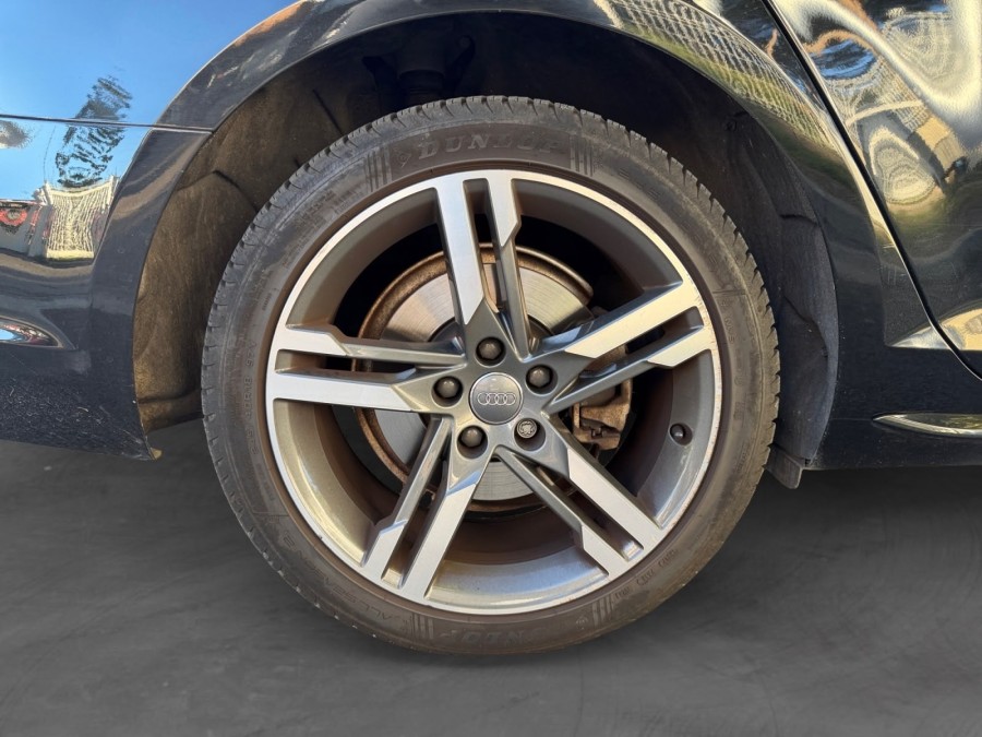 AUDI d'occasion A4 AVANT 2 TFSI 190 S LINE S TRONIC AUTO de 2017