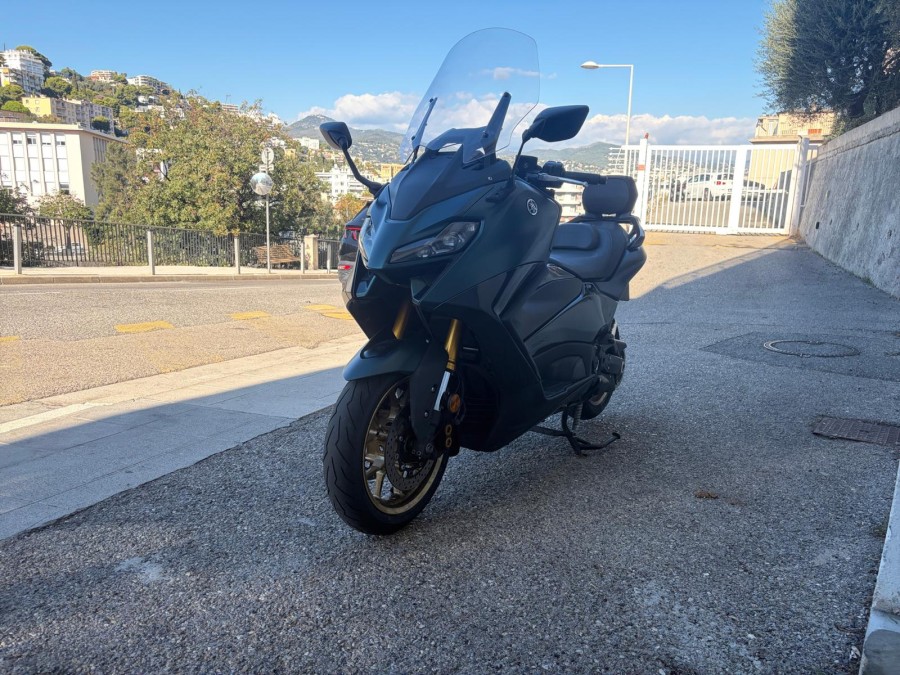 YAMAHA d'occasion T-MAX 530 de 2022 Nice (06)﻿