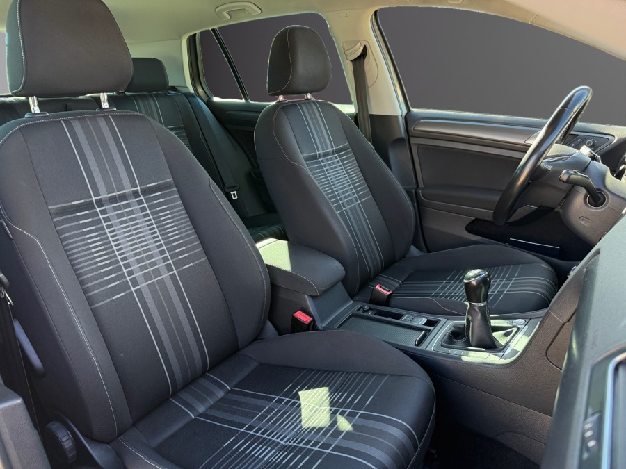VOLKSWAGEN d'occasion GOLF VII 1.6 TDI 105 Lounge de 2016 Dijon (21)﻿