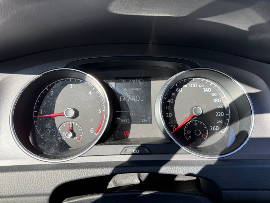 VOLKSWAGEN d'occasion GOLF VII 1.6 TDI 105 Lounge de 2016 Dijon (21)﻿