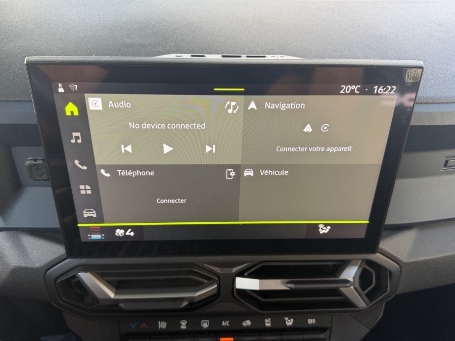 DACIA d'occasion DUSTER 1.0 ECO-G 100 ESSENTIAL de 2025 Salon de