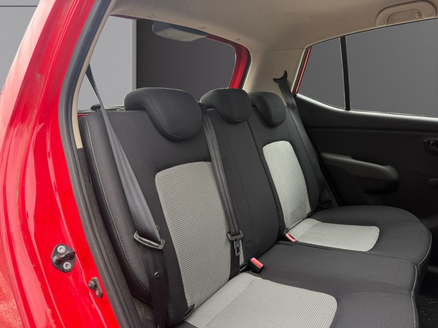 HYUNDAI d'occasion I10 1.1 12V 69 de 2010 Lyon Nord (69)﻿