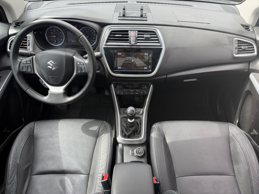 SUZUKI d'occasion S-CROSS 1.4 BOOSTERJET HYBRID STYLE ALLGRIP de 2021