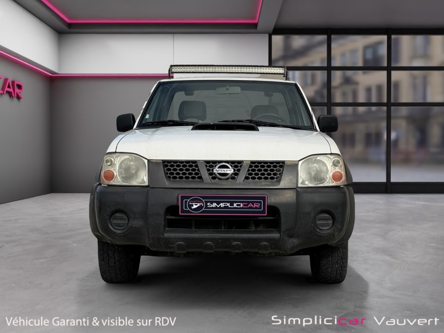 NISSAN d'occasion NP300 2.5 DDTI XE KING CAB 4X4 de 2009 Vauvert (30)﻿