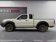 NISSAN d'occasion NP300 2.5 DDTI XE KING CAB 4X4 de 2009 Vauvert (30)﻿