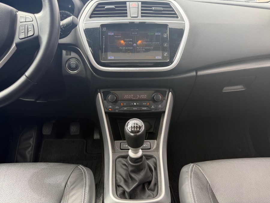 SUZUKI d'occasion S-CROSS 1.4 BOOSTERJET HYBRID STYLE ALLGRIP de 2021