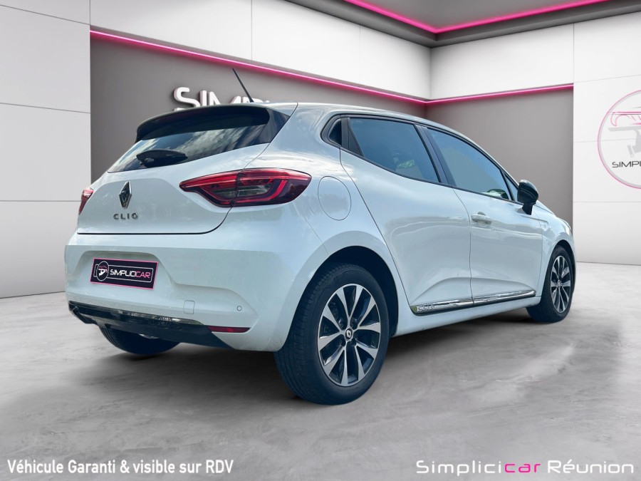 RENAULT d'occasion CLIO 1.0 TCe 90ch Limited -21N de 2022 Reunion