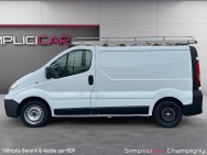 RENAULT d'occasion TRAFIC 2 DCI 90 PASSENGER EXPRESSION L1H1 1 KG de