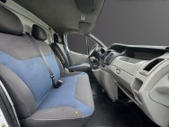 RENAULT d'occasion TRAFIC 2 DCI 90 PASSENGER EXPRESSION L1H1 1 KG de