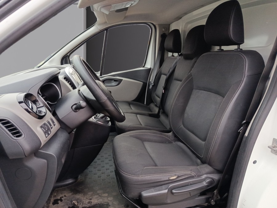 RENAULT d'occasion TRAFIC L1H1 1.6 DCI 125 GRAND CONFORT de 2018