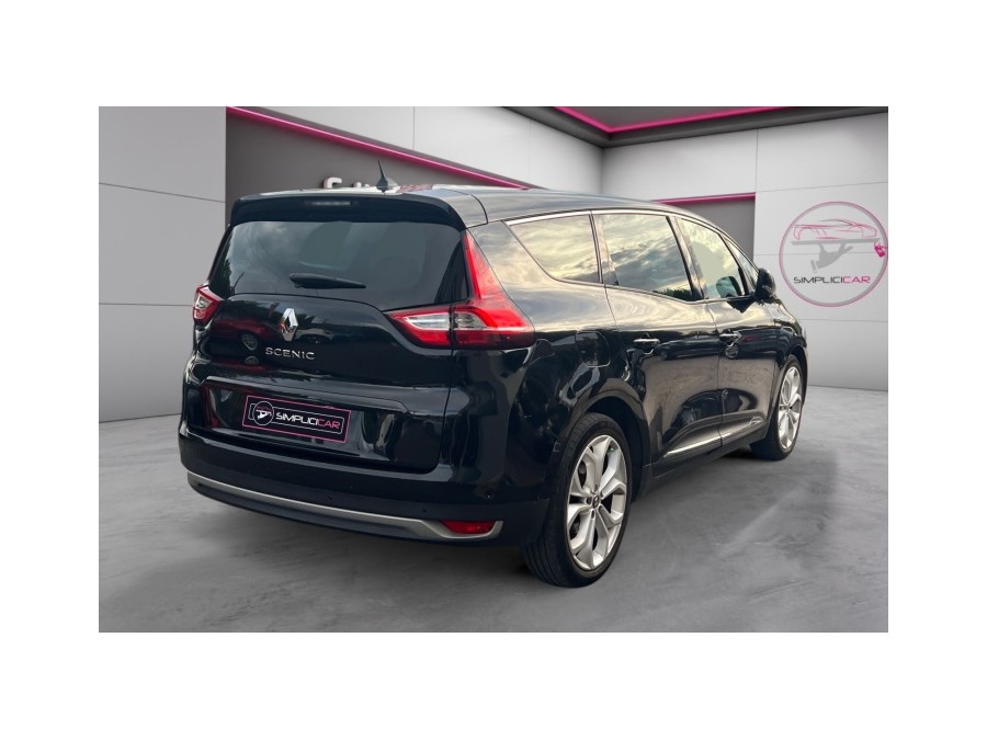 RENAULT d'occasion GRAND SCENIC IV GRAND 1.3 TCE 140 BUSINESS INTENS