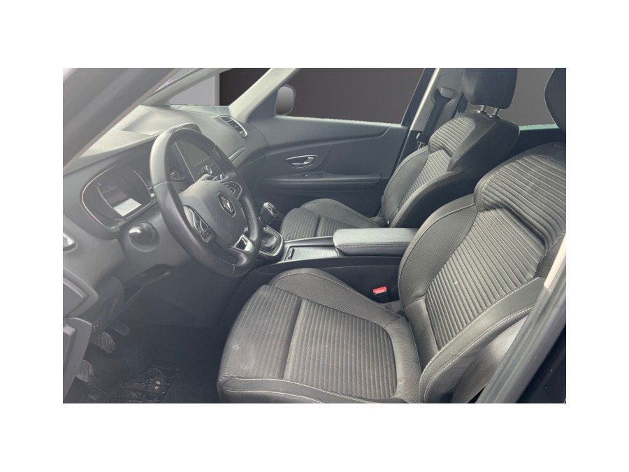 RENAULT d'occasion GRAND SCENIC IV GRAND 1.3 TCE 140 BUSINESS INTENS