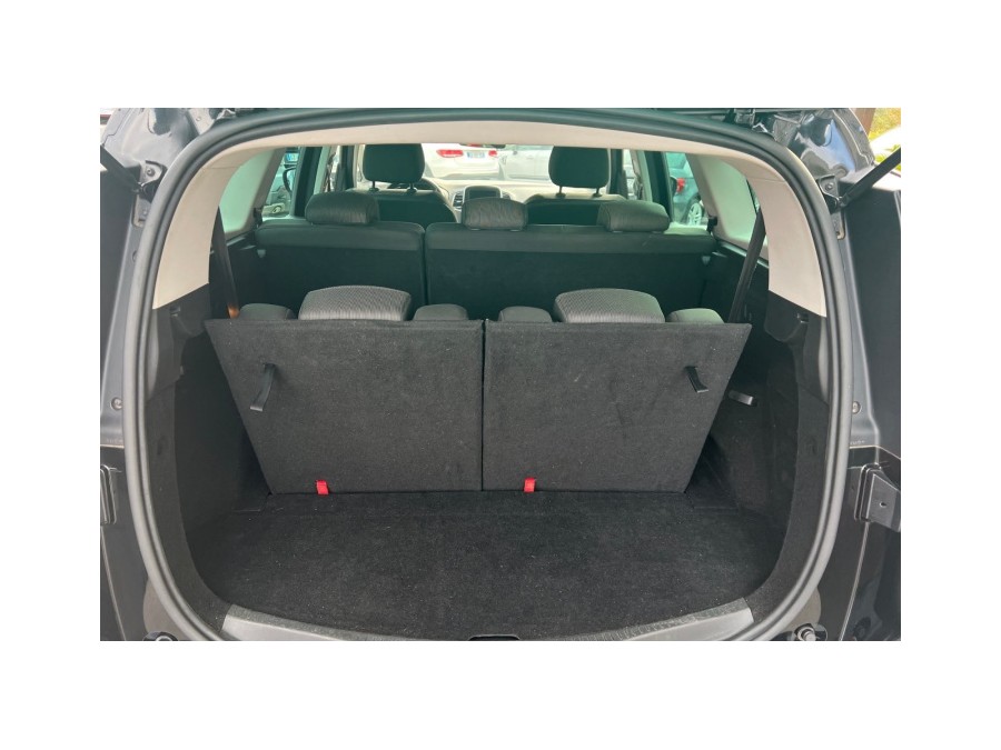 RENAULT d'occasion GRAND SCENIC IV GRAND 1.3 TCE 140 BUSINESS INTENS