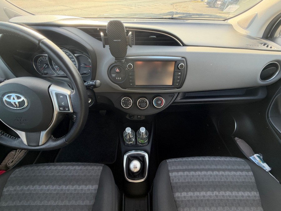 TOYOTA d'occasion YARIS 69 VVT-i Dynamic 5p de 2016 Brive La