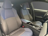 TOYOTA d'occasion C-HR 122h Graphic 2WD E-CVT de 2017 Méry Sur Oise