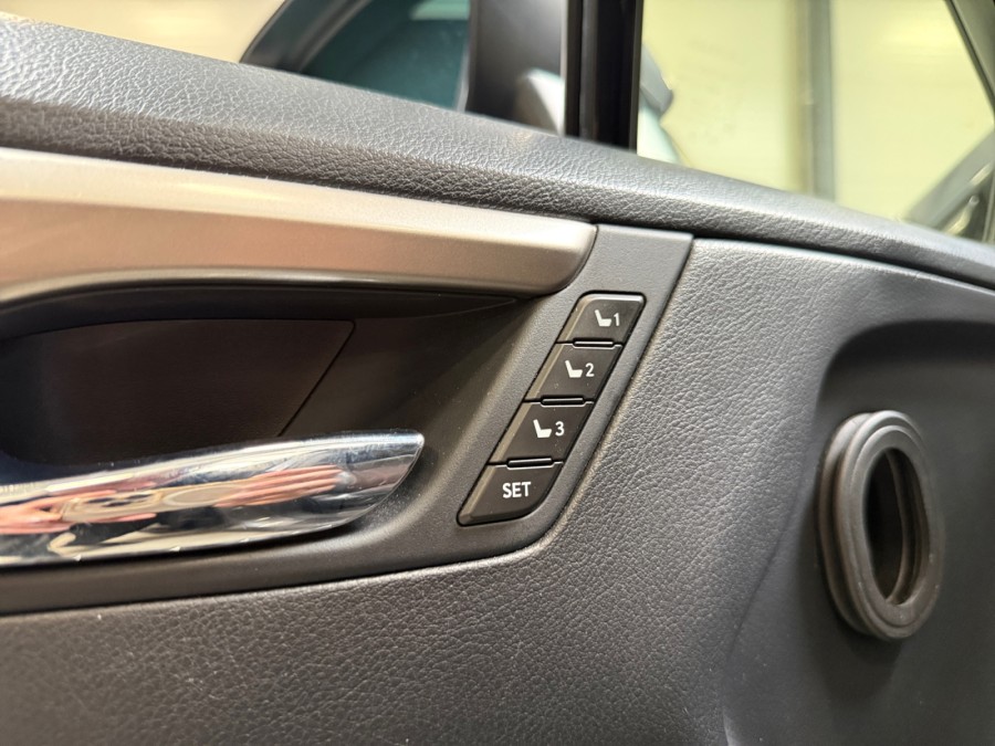 LEXUS d'occasion RX450H 3.5 4WD Luxe de 2016 Bretigny Sur Orge (91)﻿