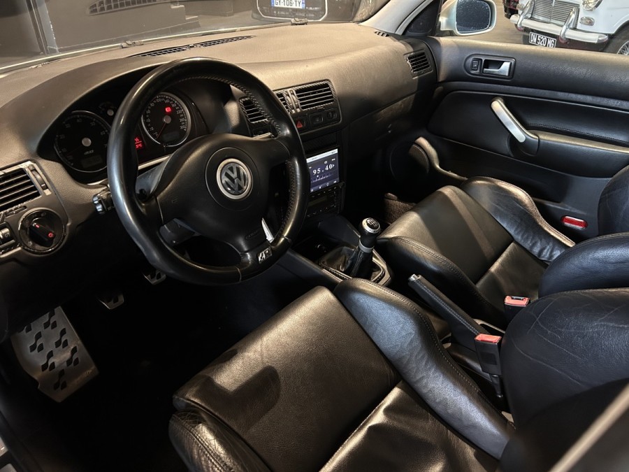 VOLKSWAGEN d'occasion GOLF VW GOLF IV 4 MOTION R32 de 2003 Aix Les