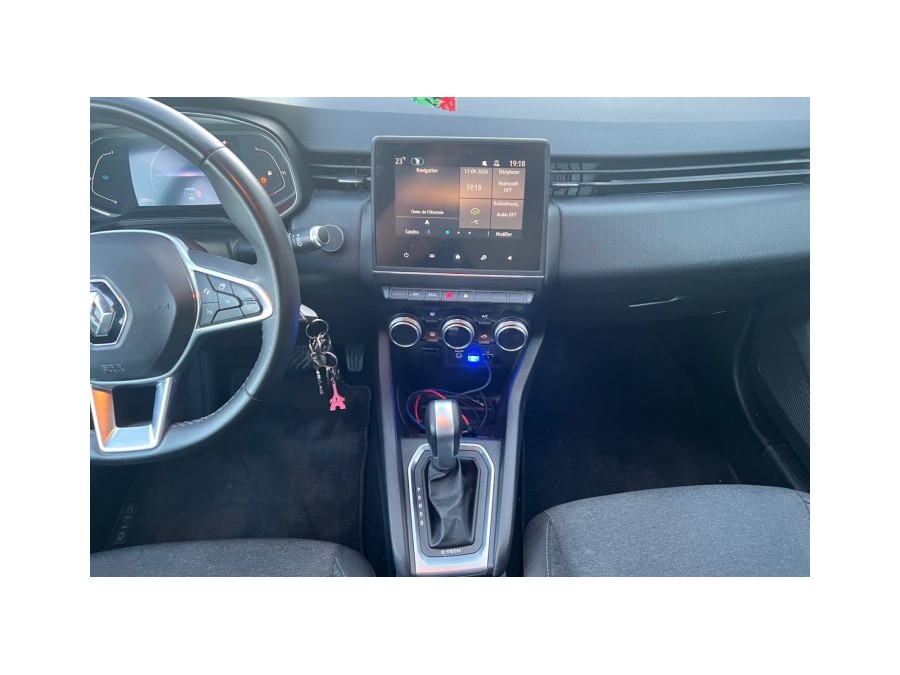 RENAULT d'occasion CLIO V 1.6 E TECH 140 BUSINESS AUTO de 2020 Toulon