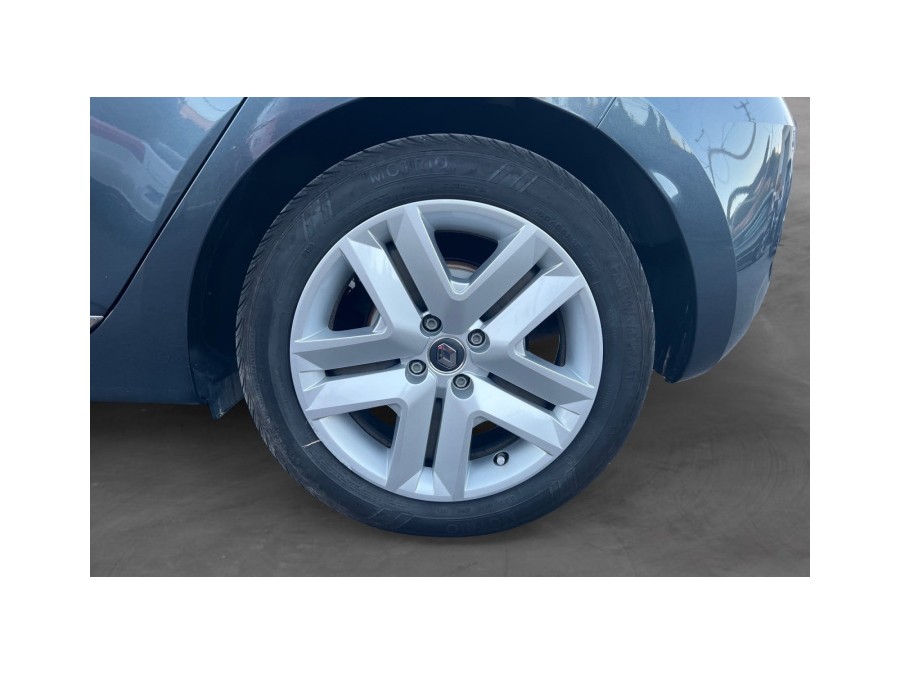 RENAULT d'occasion CLIO V 1.6 E TECH 140 BUSINESS AUTO de 2020 Toulon
