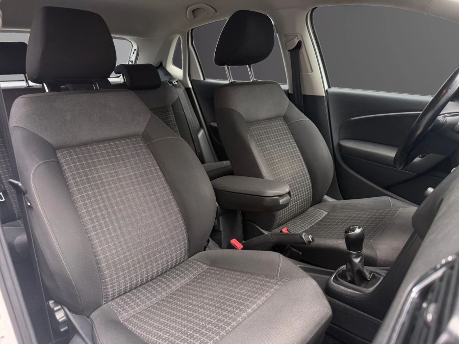 VOLKSWAGEN d'occasion POLO 1.4 TDI 90 CONFORTLINE de 2017 Nîmes (30)﻿