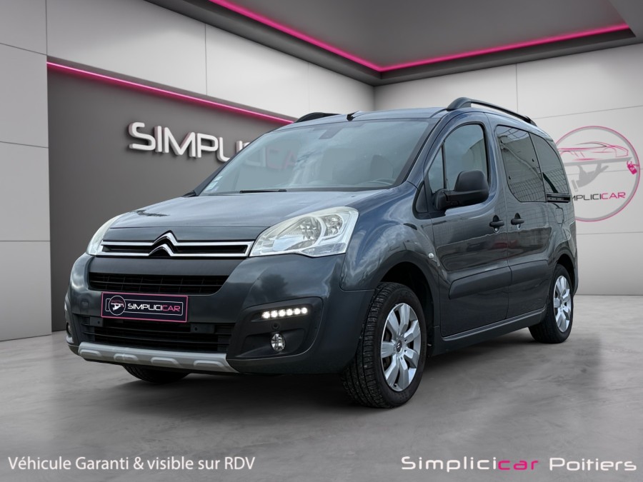 CITROEN d'occasion BERLINGO 1.2 PURETECH 110  XTR+ Multispace de 2017